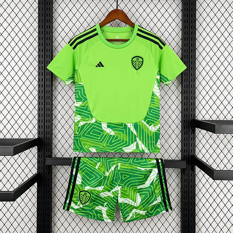 Kit Leeds GR 26/27