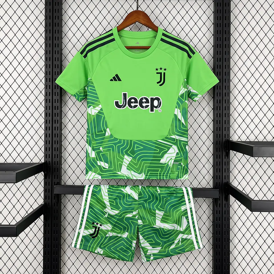Kit Juventus GR 26/27 1