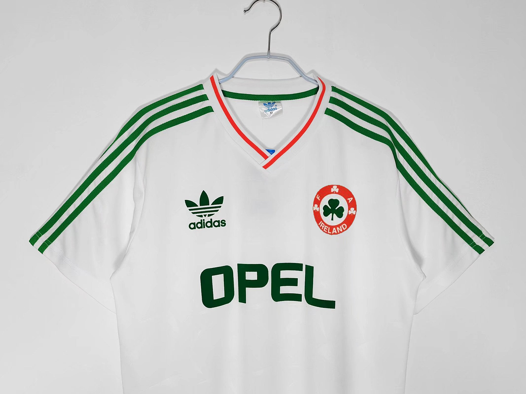 Irlanda 1990/92 (Away Kit) 2