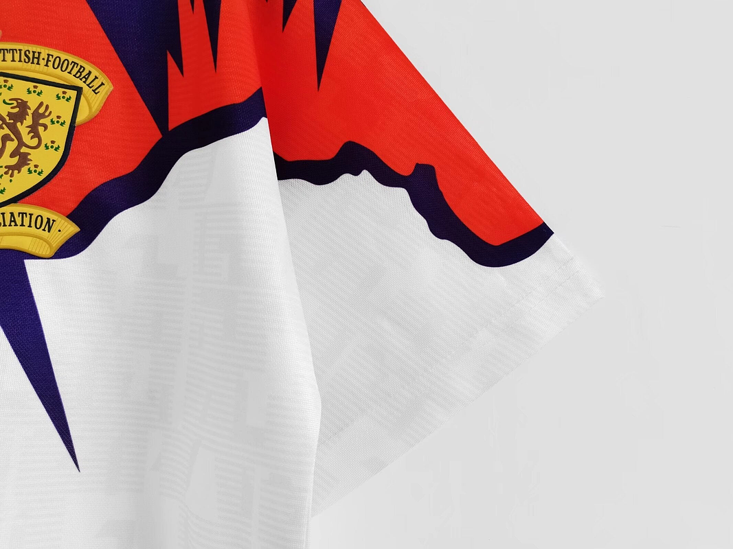 Escocia 1991/93 (Away Kit) 7