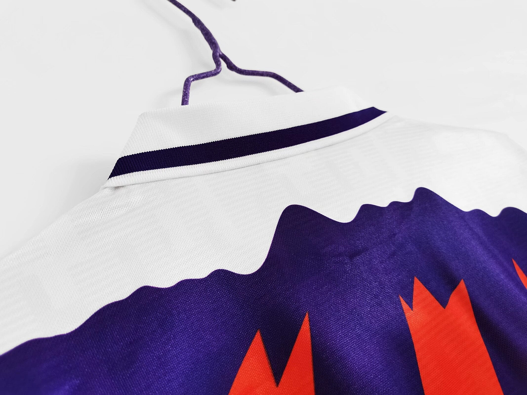 Escocia 1991/93 (Away Kit) 8