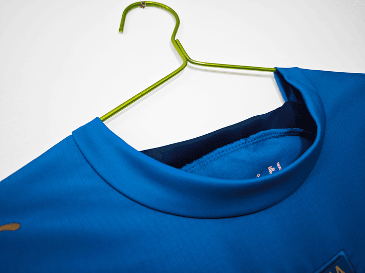 Italia 2006 (Home Kit) 5