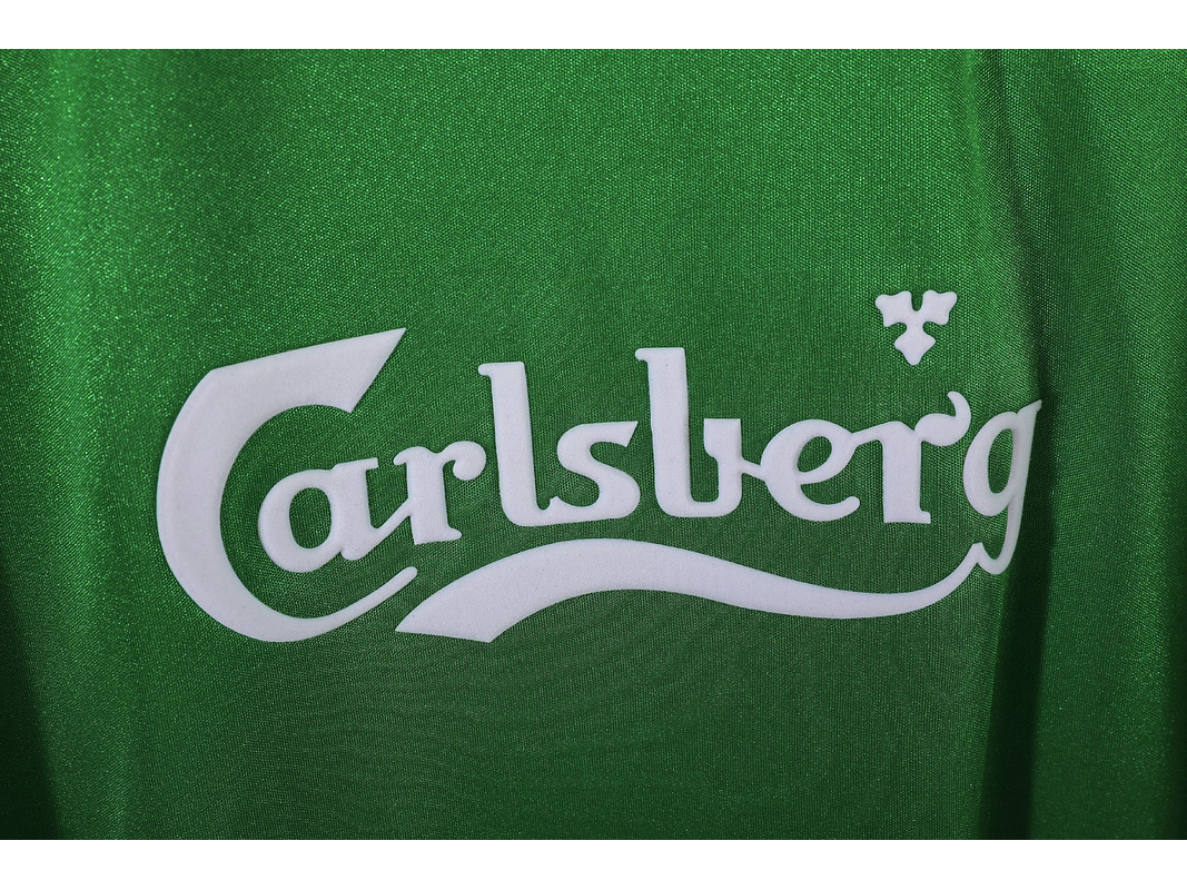 Liverpool 1992/93 (Away Kit) 4