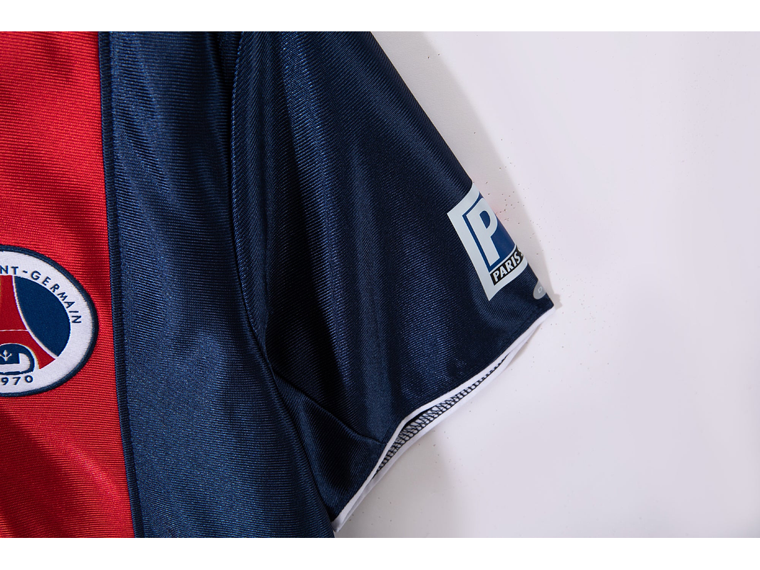 PSG 2001/02 (Home Kit) 9