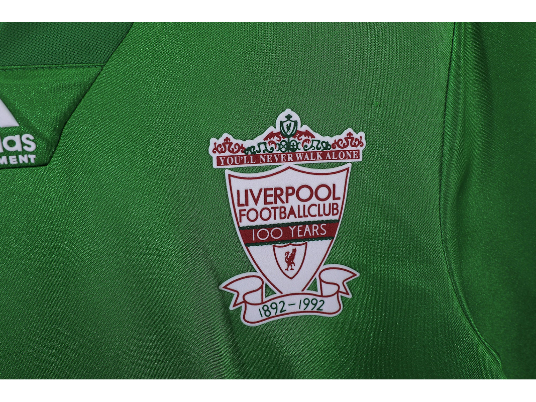 Liverpool 1992/93 (Away Kit) 6