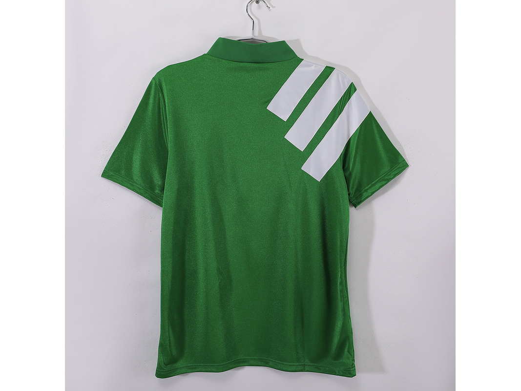 Liverpool 1992/93 (Away Kit) 9