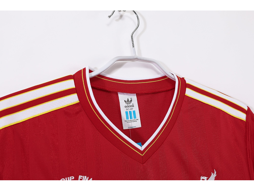 Liverpool 1986/87 (Home Kit) 3