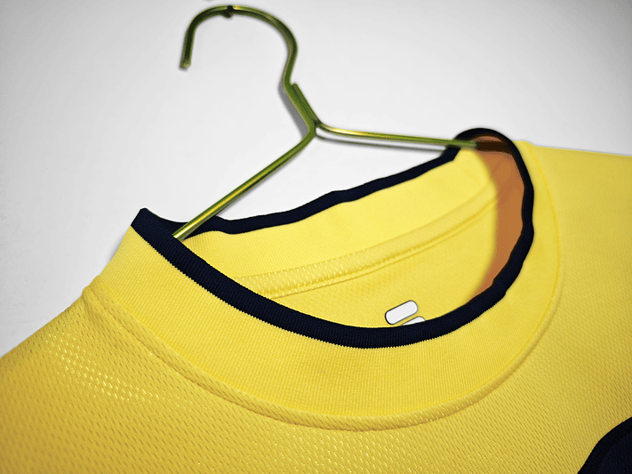 Escocia 2002 (Away Kit) 7