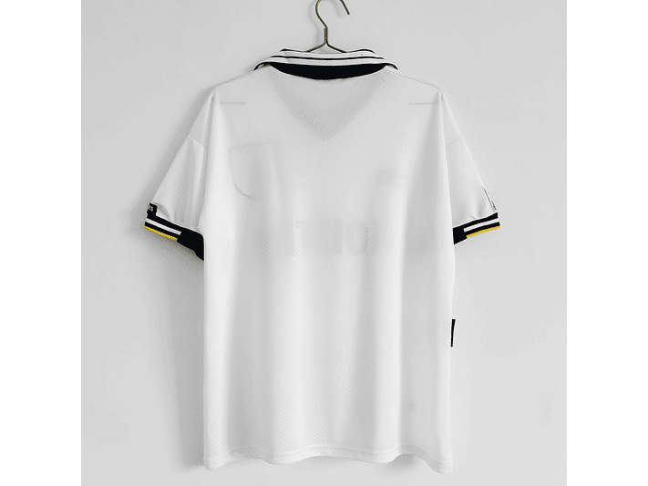 Tottenham Hotspur 1994/95 (Home Kit) 4