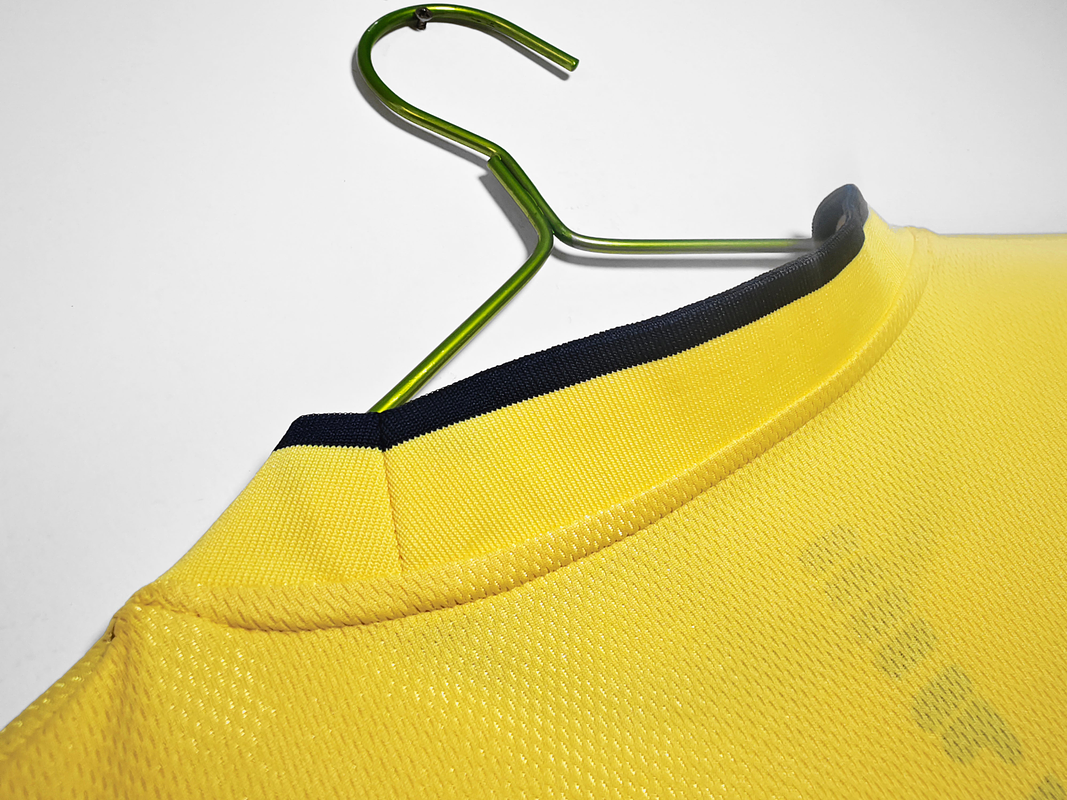 Escocia 2002 (Away Kit) 8