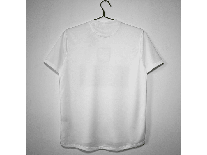 Polonia 2012 (Home Kit) 7