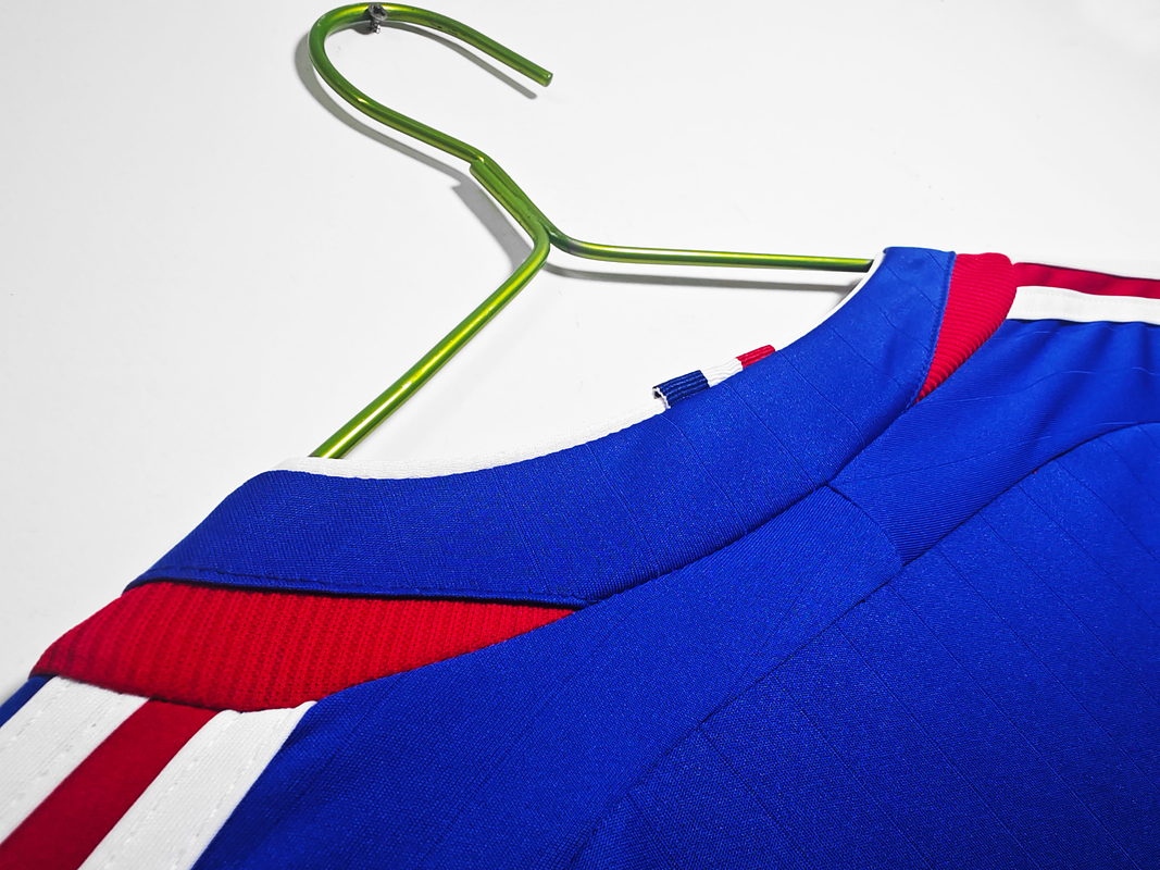 Francia 2006 (Home Kit) 12