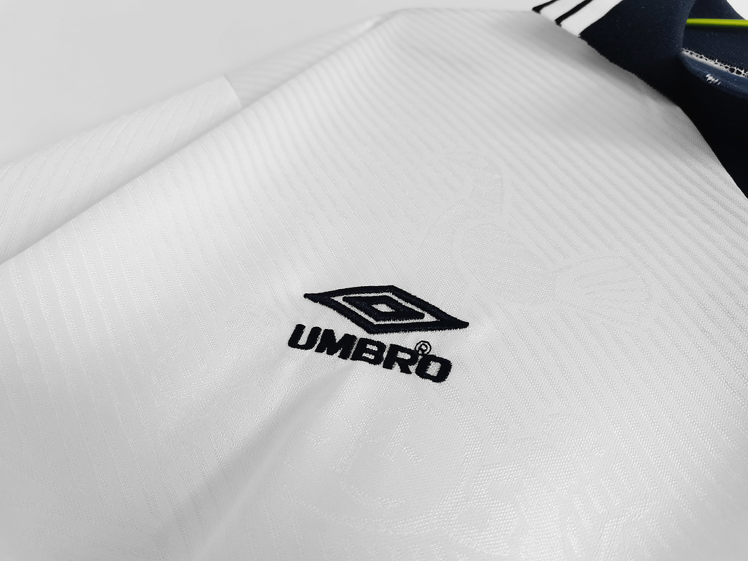 Tottenham Hotspur 1994/95 (Home Kit) 6