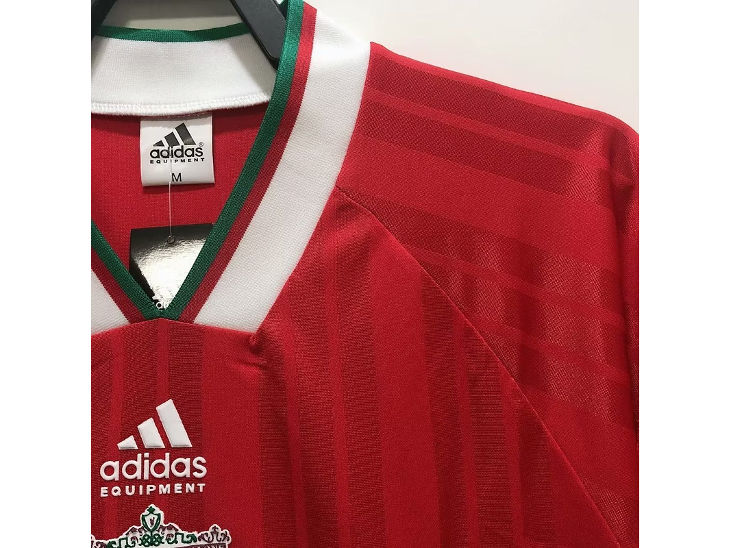 Liverpool 1993/95 (Home Kit) 5