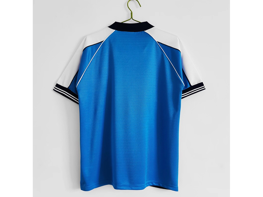 Manchester City 1999/00 (Home Kit) 3