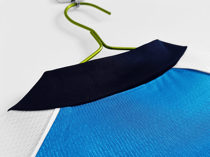 Manchester City 1999/00 (Home Kit) 4