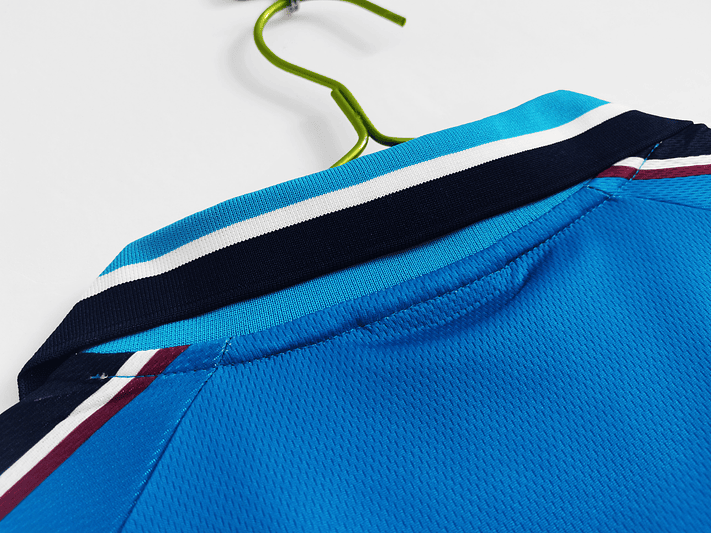 Manchester City 1997/98 (Home Kit) 5