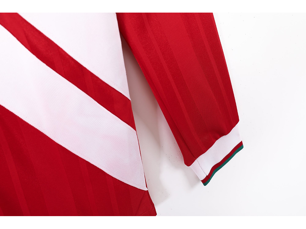 Liverpool 1993/95 (Home Kit - Long Sleeve) 3