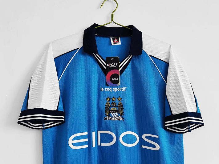Manchester City 1999/00 (Home Kit) 9