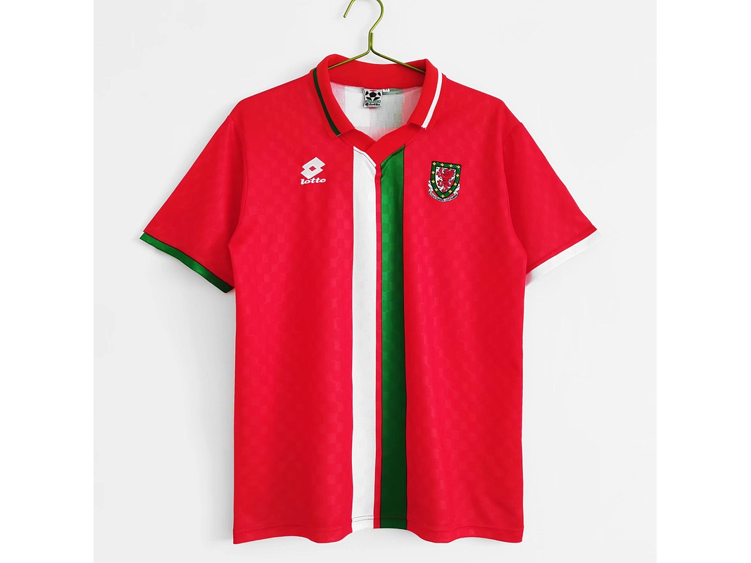 Gales 1996/98 (Home Kit) 1