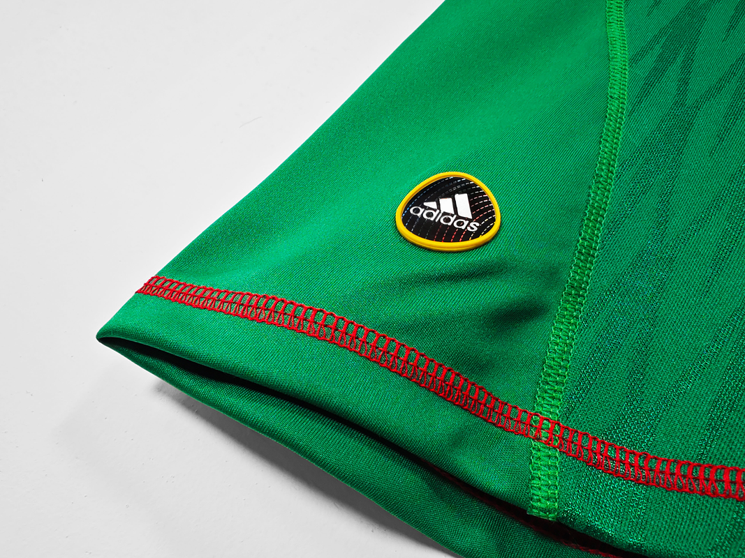 México 2010 (Home Kit) 5