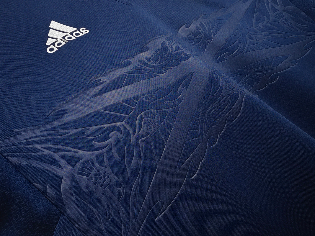 Escocia 2012/14 (Home Kit) 12
