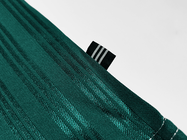 Liverpool 1995/96 (Away Kit) 3