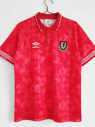 Gales 1990/92 (Home Kit)