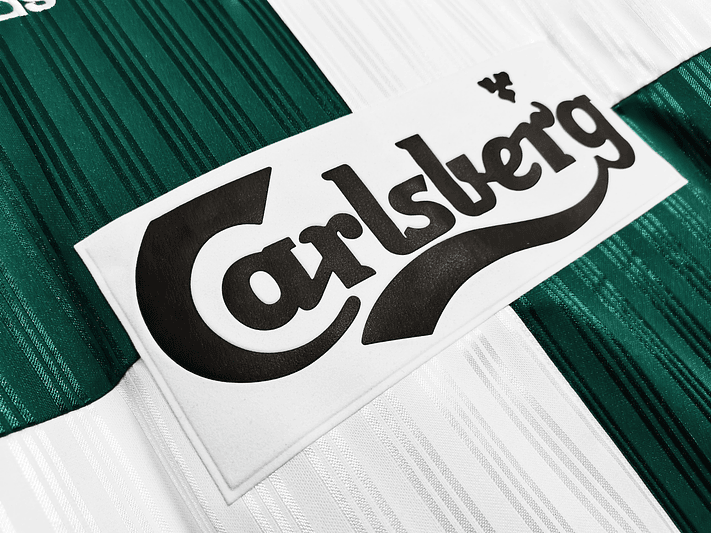 Liverpool 1995/96 (Away Kit) 11