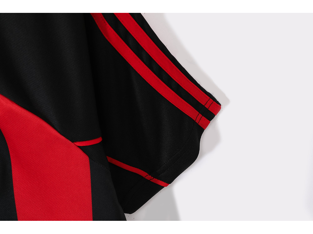 AC Milan 2000/02 (Home Kit) 5