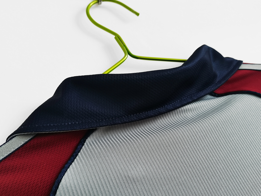 Bayern Munich 1998/99 (Third Kit) 7