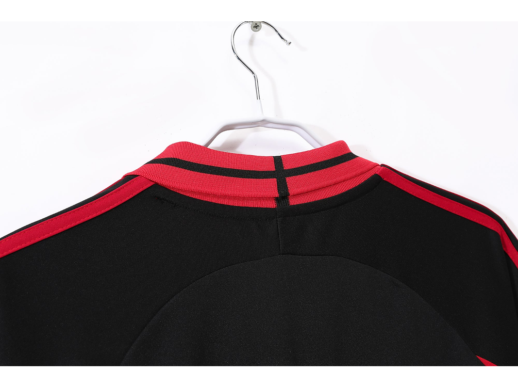 AC Milan 2000/01 (Away Kit) 11