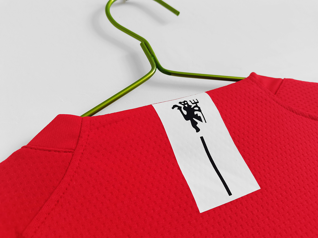 Manchester United 2007/08 (Home Kit) 6