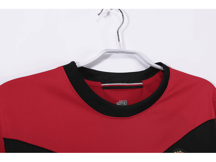 Manchester United 2010 (Home Kit – Long Sleeve) 4