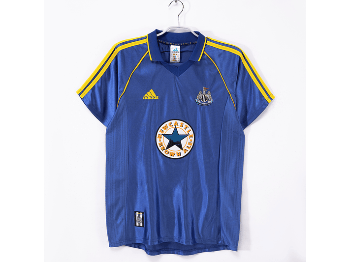 New Castle 1998/00 (Away Kit) 1