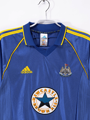 New Castle 1998/00 (Away Kit)