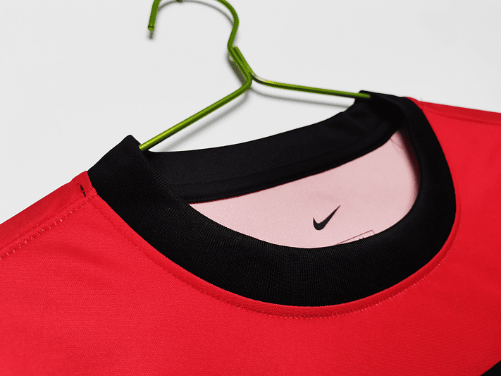 Flamengo 2000/01 (Home Kit) 4