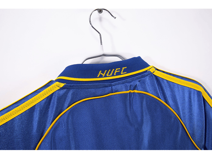 New Castle 1998/00 (Away Kit) 5