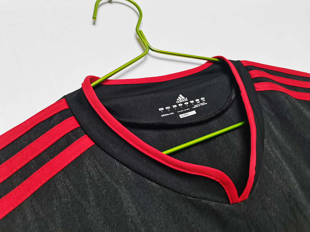 México 2010 (Away Kit) 5