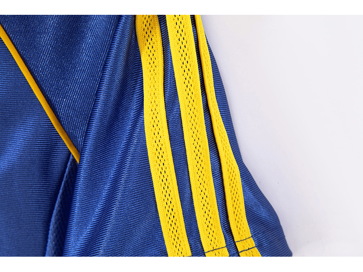 New Castle 1998/00 (Away Kit) 12