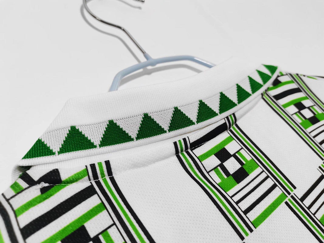 Nigeria 1994 (Away Kit) 4