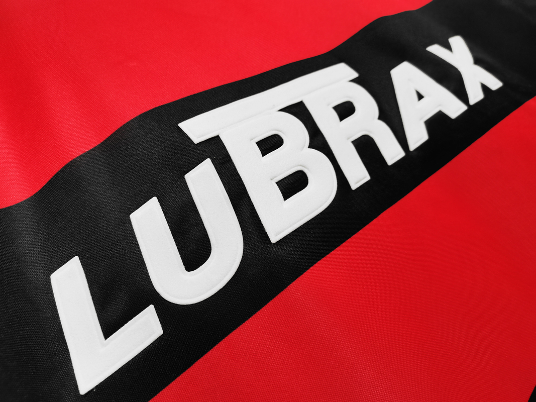 Flamengo 2000/01 (Home Kit) 10