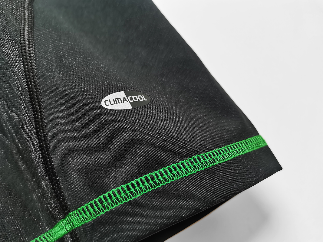 México 2010 (Away Kit) 10