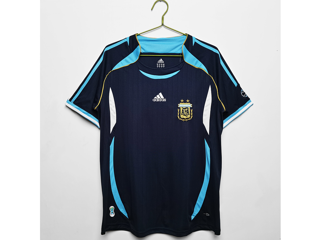 Argentina 2006 (Away Kit) 1