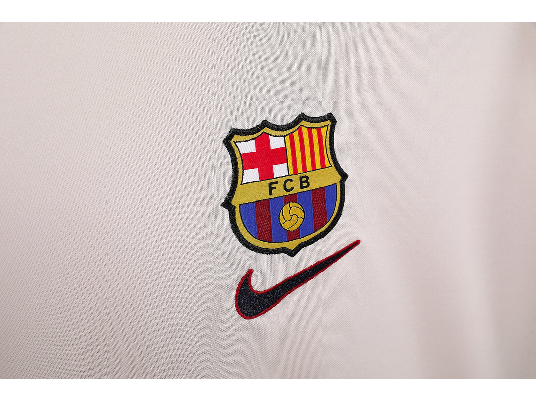 Barcelona 1998/99 (Away Kit) 7