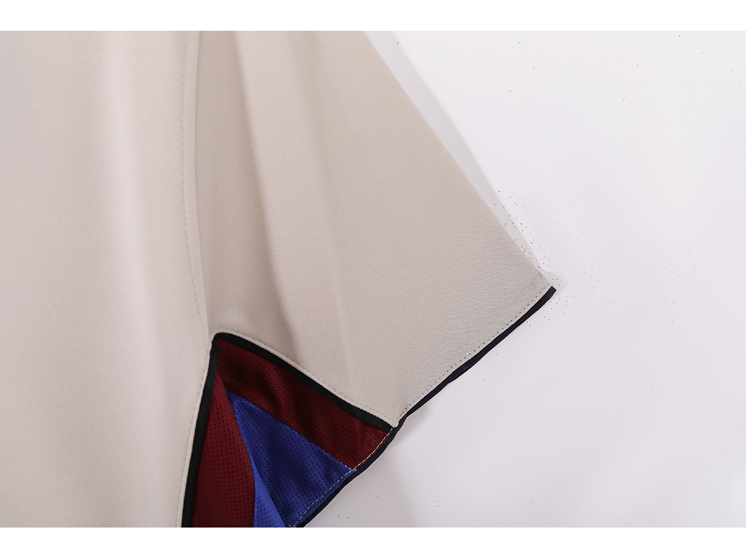 Barcelona 1998/99 (Away Kit) 9