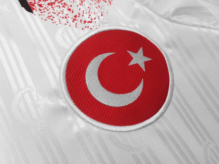 Turquía 1996 (Away Kit) 3