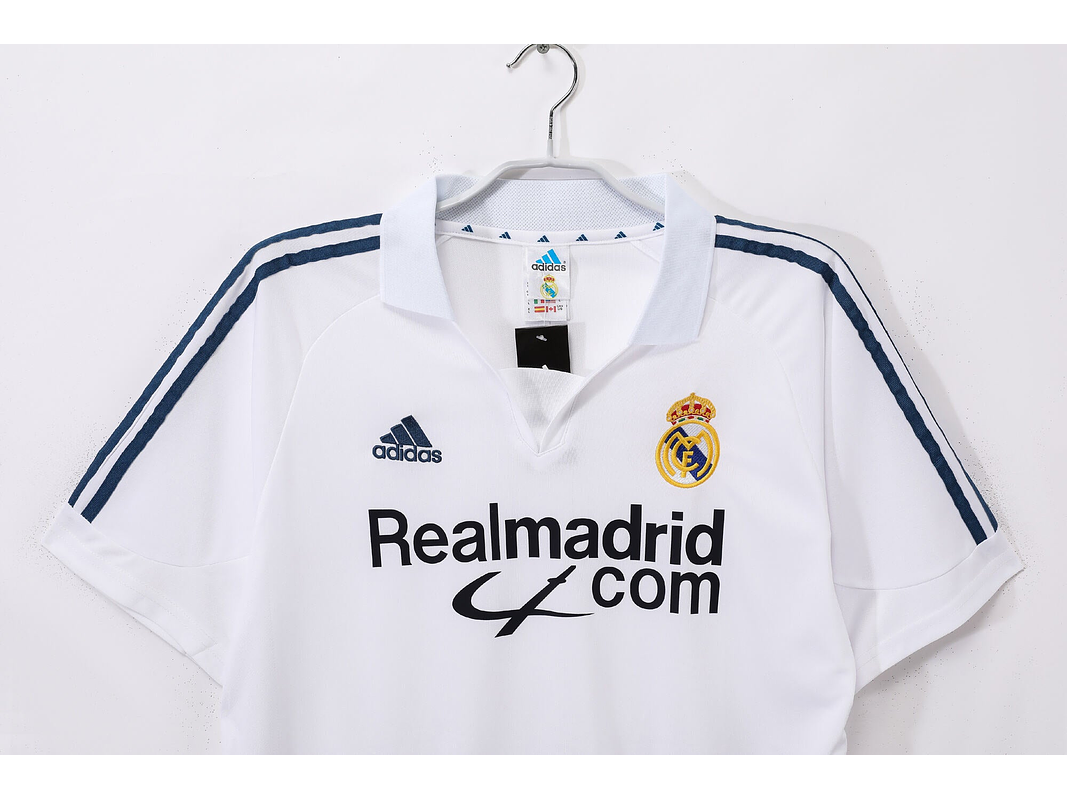 Real Madrid 2001/02 (Home Kit) 2