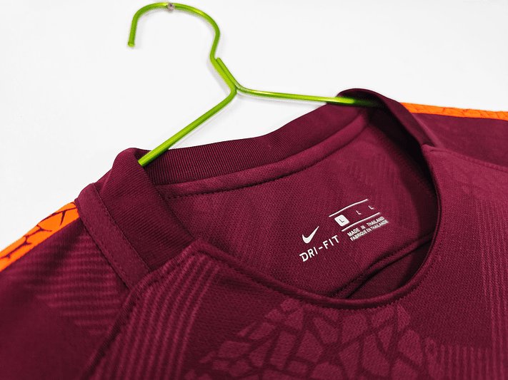 Barcelona 2017/18 (Third Kit) 9