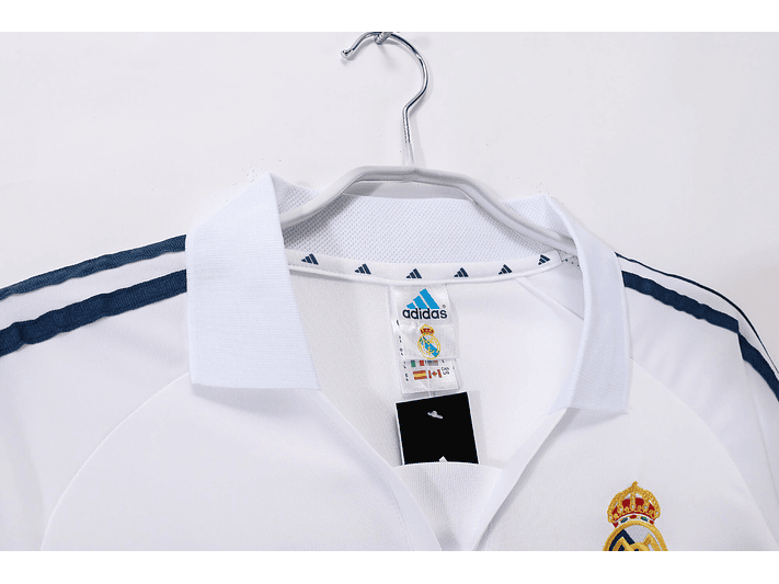Real Madrid 2001/02 (Home Kit) 4